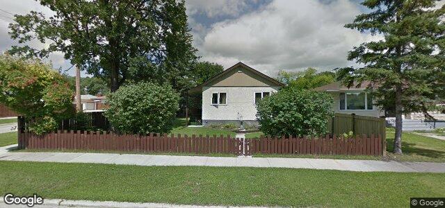 Larawan ng 687 Prince Rupert Avenue sa Winnipeg, Manitoba