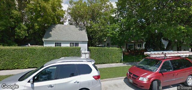 Larawan ng 689 Moncton Avenue sa Winnipeg, Manitoba