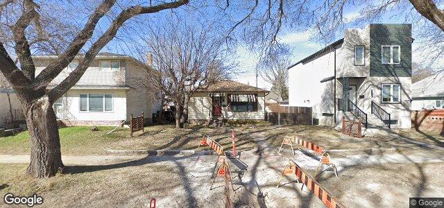 Larawan ng 689 Munroe Avenue sa Winnipeg, Manitoba