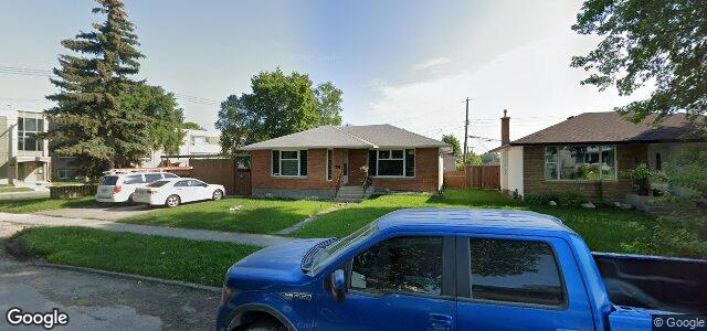 Larawan ng 701 Hoskin Avenue sa Winnipeg, Manitoba
