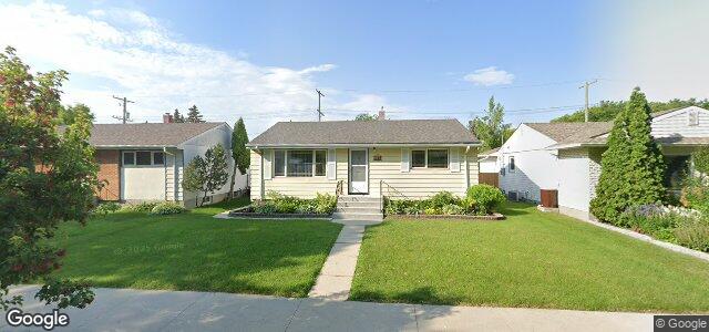 Larawan ng 708 Nottingham Avenue sa Winnipeg, Manitoba
