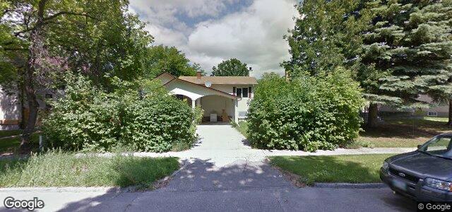 Larawan ng 709 Prince Rupert Avenue sa Winnipeg, Manitoba