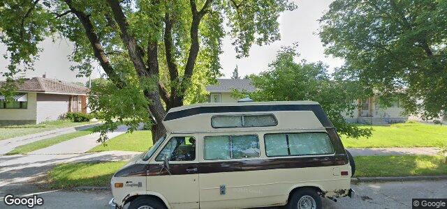 Larawan ng 713 Nottingham Avenue sa Winnipeg, Manitoba