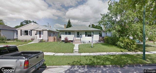 Larawan ng 721 Prince Rupert Avenue sa Winnipeg, Manitoba