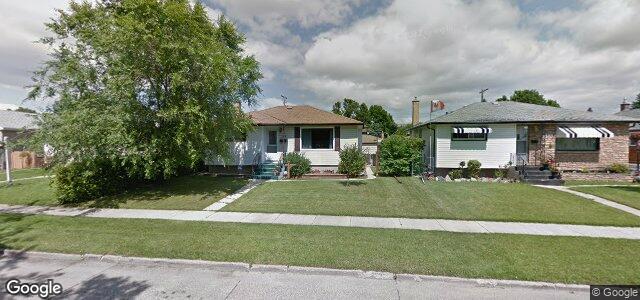 Larawan ng 725 Prince Rupert Avenue sa Winnipeg, Manitoba