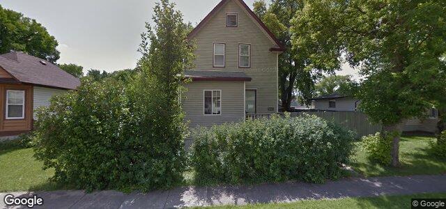 Larawan ng 728 Prince Rupert Avenue sa Winnipeg, Manitoba