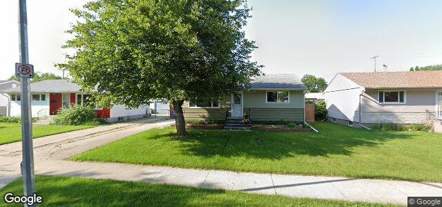 Larawan ng 730 Hoskin Avenue sa Winnipeg, Manitoba