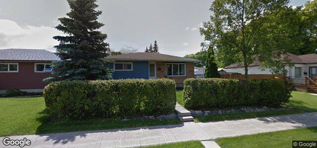 Larawan ng 730 Moncton Avenue sa Winnipeg, Manitoba
