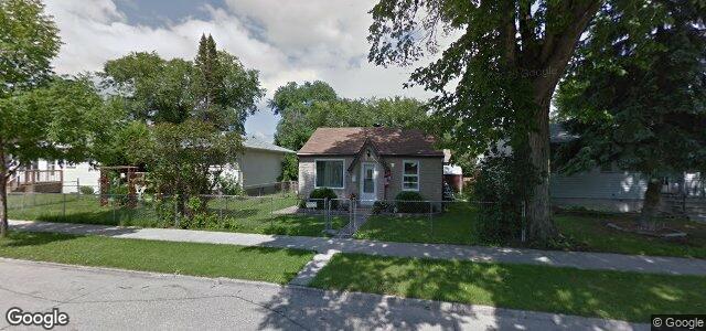 Larawan ng 733 Government Avenue sa Winnipeg, Manitoba
