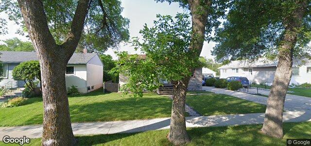 Larawan ng 736 Adamdell Crescent sa Winnipeg, Manitoba