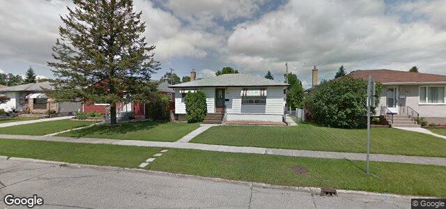 Larawan ng 737 Prince Rupert Avenue sa Winnipeg, Manitoba