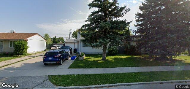 Larawan ng 737 Robin Hood Crescent sa Winnipeg, Manitoba