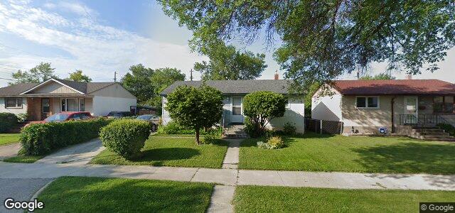 Larawan ng 740 Adamdell Crescent sa Winnipeg, Manitoba