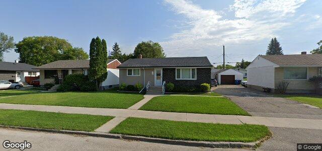 Larawan ng 745 Nottingham Avenue sa Winnipeg, Manitoba