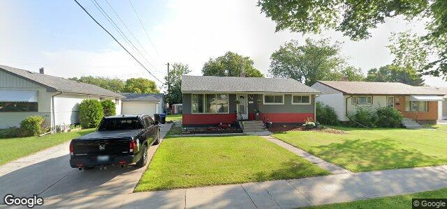 Photo of 749 Adamdell Crescent in Winnipeg, Manitoba