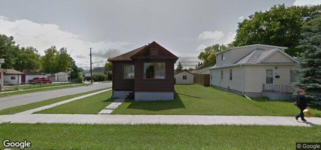 Larawan ng 760 Prince Rupert Avenue sa Winnipeg, Manitoba