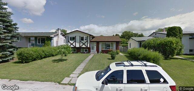 Larawan ng 77 Battershill Street sa Winnipeg, Manitoba