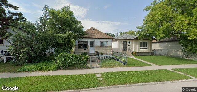 Larawan ng 780 Prince Rupert Avenue sa Winnipeg, Manitoba