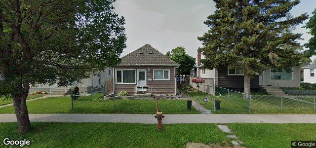 Larawan ng 794 Prince Rupert Avenue sa Winnipeg, Manitoba