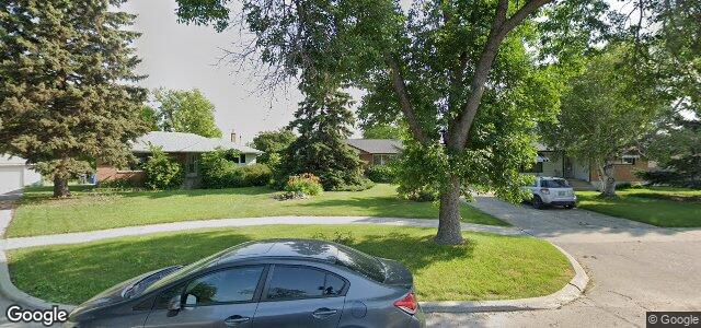 Larawan ng 8 Wynten Crescent sa Winnipeg, Manitoba