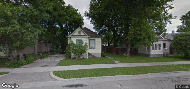 Larawan ng 811 Moncton Avenue sa Winnipeg, Manitoba