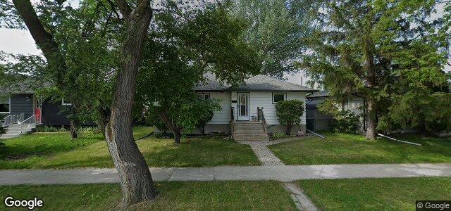 Larawan ng 816 Prince Rupert Avenue sa Winnipeg, Manitoba