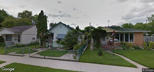 Larawan ng 828 Moncton Avenue sa Winnipeg, Manitoba