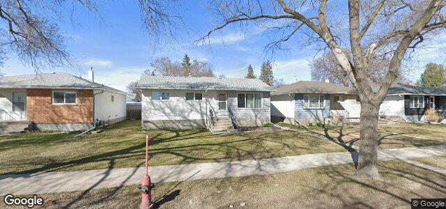 Larawan ng 829 Munroe Avenue sa Winnipeg, Manitoba