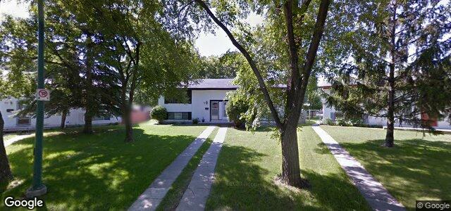 Larawan ng 83 Pike Crescent sa Winnipeg, Manitoba
