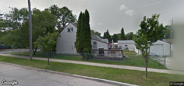 Larawan ng 841 Moncton Avenue sa Winnipeg, Manitoba