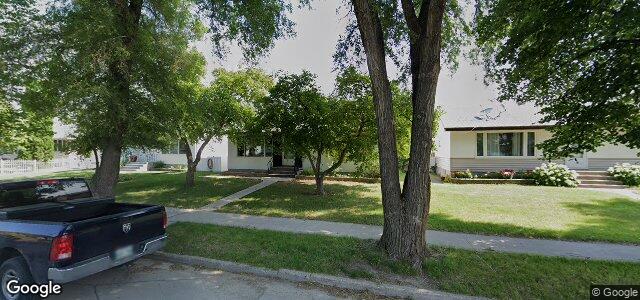 Larawan ng 875 Simpson Avenue sa Winnipeg, Manitoba