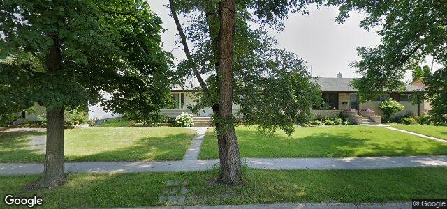 Larawan ng 881 Simpson Avenue sa Winnipeg, Manitoba