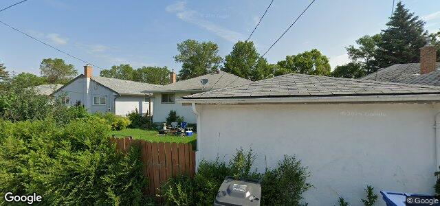 Larawan ng 916 Moncton Avenue sa Winnipeg, Manitoba