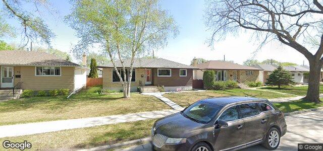Larawan ng 925 Prince Rupert Avenue sa Winnipeg, Manitoba