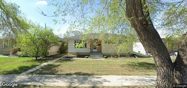 Larawan ng 928 Prince Rupert Avenue sa Winnipeg, Manitoba