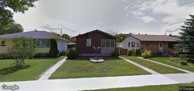Larawan ng 928 Simpson Avenue sa Winnipeg, Manitoba