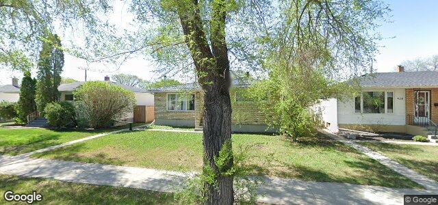 Larawan ng 932 Prince Rupert Avenue sa Winnipeg, Manitoba