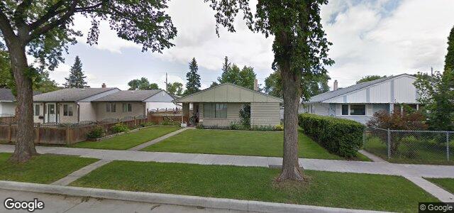 Larawan ng 933 Moncton Avenue sa Winnipeg, Manitoba