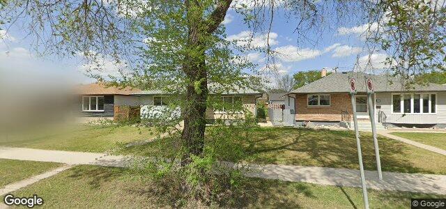 Larawan ng 945 Munroe Avenue sa Winnipeg, Manitoba