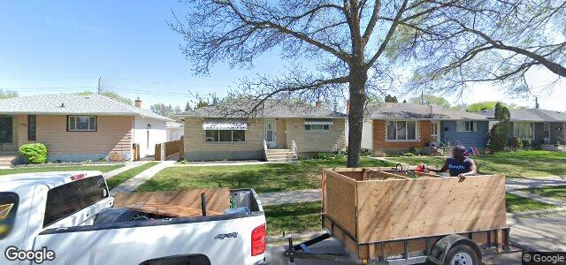 Larawan ng 945 Prince Rupert Avenue sa Winnipeg, Manitoba