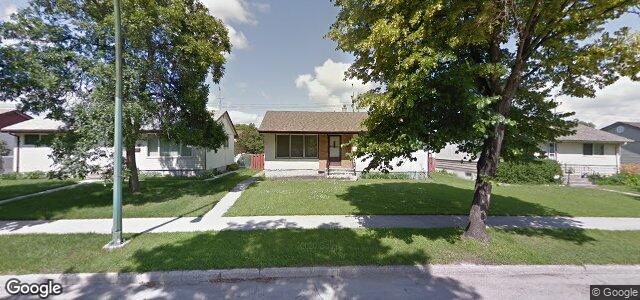 Larawan ng 945 Simpson Avenue sa Winnipeg, Manitoba