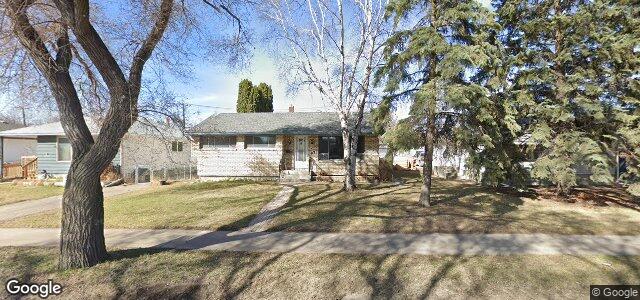 Larawan ng 975 Munroe Avenue sa Winnipeg, Manitoba