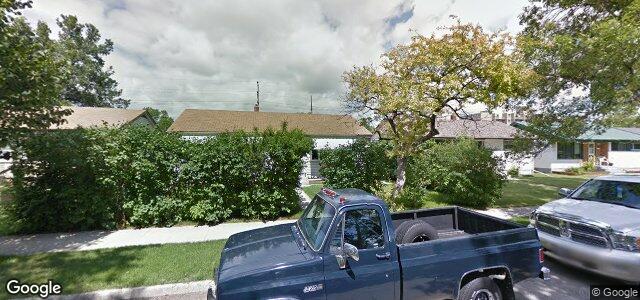 Larawan ng 981 Simpson Avenue sa Winnipeg, Manitoba