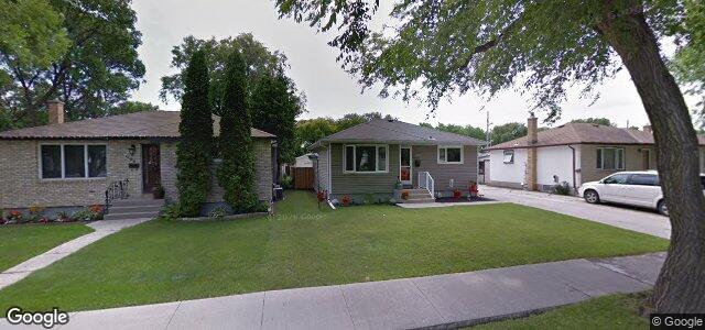 Photo of 992 Fleming Avenue in Winnipeg, Manitoba