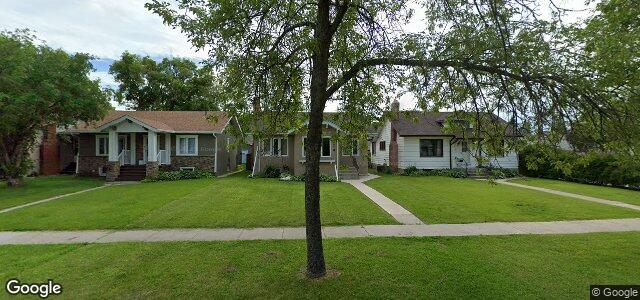 Larawan ng 210 Donalda Avenue sa Winnipeg, Manitoba