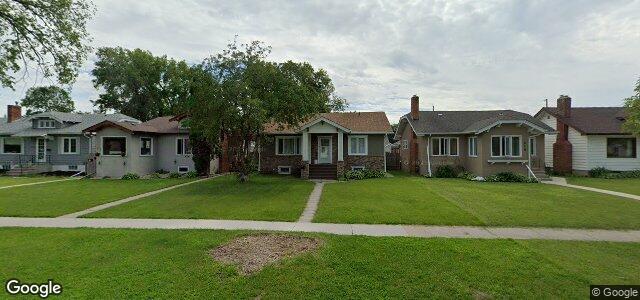 Larawan ng 212 Donalda Avenue sa Winnipeg, Manitoba