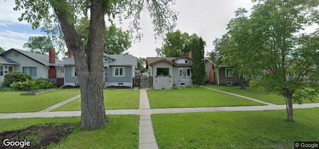 Larawan ng 214 Donalda Avenue sa Winnipeg, Manitoba