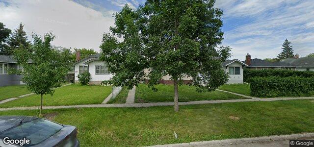Larawan ng 215 Donalda Avenue sa Winnipeg, Manitoba