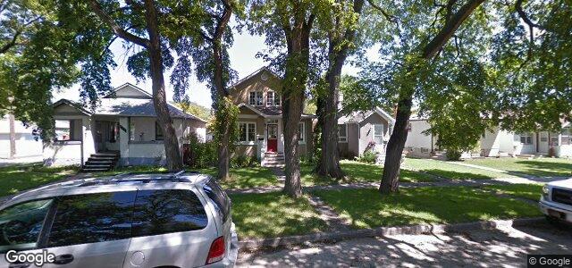 Larawan ng 215 Melbourne Avenue sa Winnipeg, Manitoba