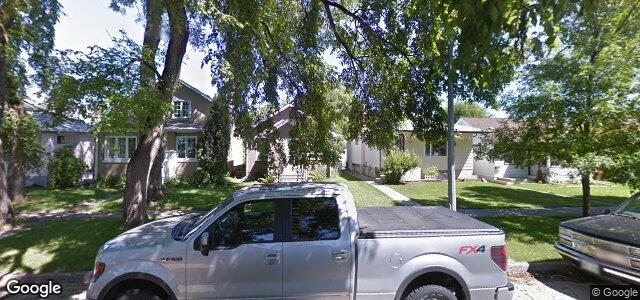 Larawan ng 217 Melbourne Avenue sa Winnipeg, Manitoba